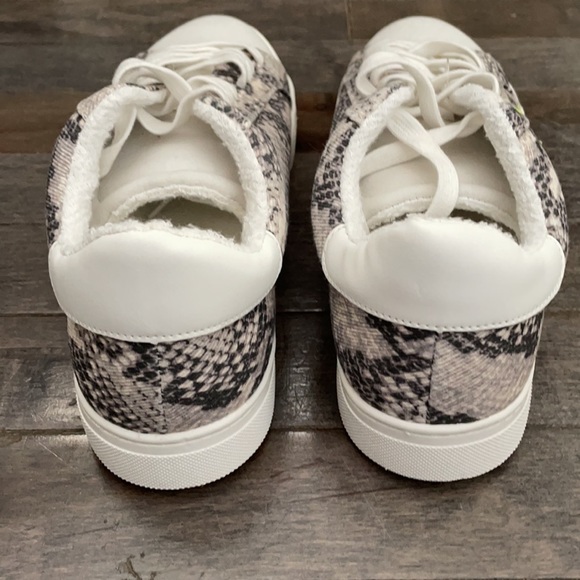 Steven | Reeves Sneakers - Picture 5 of 5